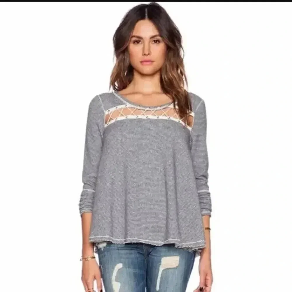 Free People‎ Women's Medium Lacey Love Blue/White Striped Sweater
